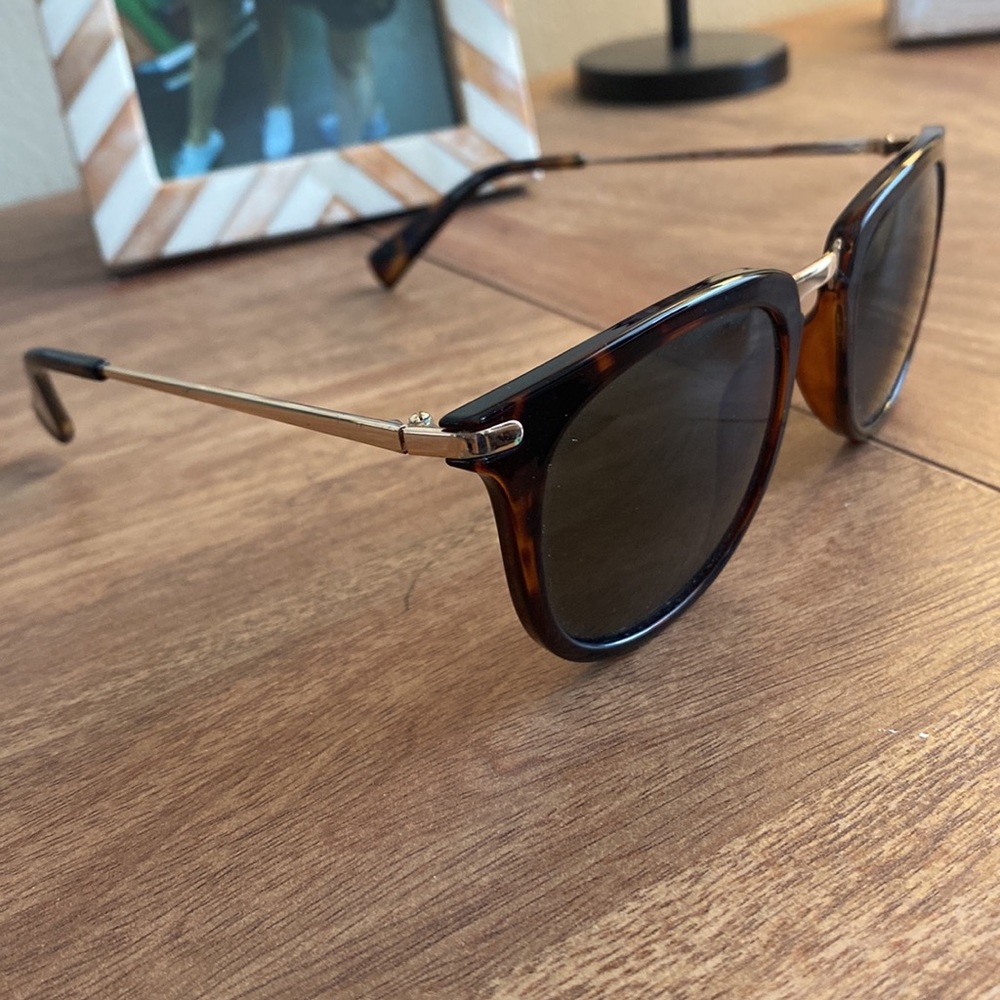 Cole Haan tortoise shell sunglasses